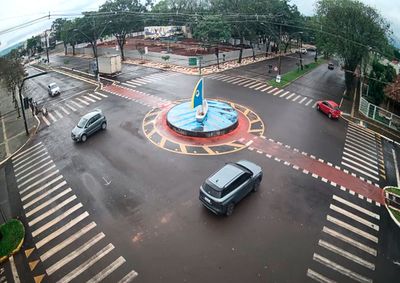 Munic&iacute;pio tem 98% de chance de chuva, temperaturas entre 21&deg;C e 24&deg;C e rajadas de vento que podem chegar a 40 km/h