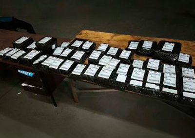 A&ccedil;&atilde;o desta sexta-feira cumpriu tr&ecirc;s mandados e apreendeu dispositivos que ser&atilde;o analisados pela Pol&iacute;cia Federal