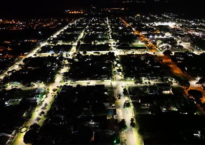 Com a troca das lumin&aacute;rias, Santa Helena deve concluir a moderniza&ccedil;&atilde;o da ilumina&ccedil;&atilde;o p&uacute;blica e ampliar a efici&ecirc;ncia energ&eacute;tica das vias urbanas