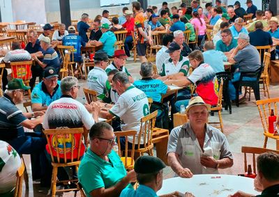 Competi&ccedil;&atilde;o teve in&iacute;cio no s&aacute;bado (24), no Centro Comunit&aacute;rio, com proposta de incentivar o lazer e fortalecer a conviv&ecirc;ncia entre os participantes
