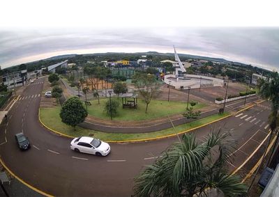 Previs&atilde;o aponta acumulado de 24,3 mil&iacute;metros, rajadas de at&eacute; 50 km/h e temperaturas entre 18&deg;C e 24&deg;C