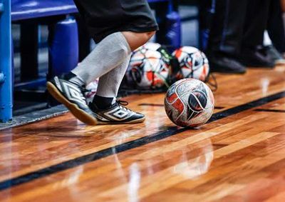Partidas come&ccedil;am &agrave;s 19h15 em S&atilde;o Clemente, Vila Celeste e Moreninha, pelas categorias Veterano 40+, Livre Masculino e Livre Feminino