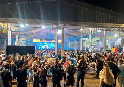 &Uacute;ltima noite da festa reuniu o p&uacute;blico em torno da cultura germ&acirc;nica, com apresenta&ccedil;&otilde;es musicais e arrecada&ccedil;&atilde;o de alimentos para a&ccedil;&atilde;o social