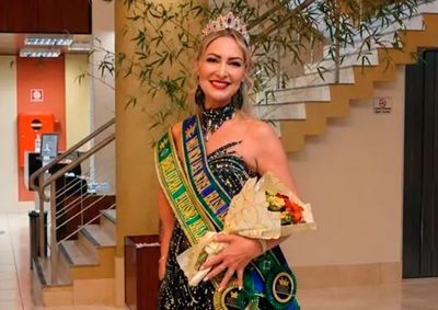 Modelo de Marechal C&acirc;ndido Rondon conquistou dois t&iacute;tulos e foi eleita Melhor Rosto Capa de Revista em evento realizado em Apucarana