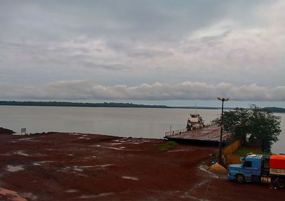 Cen&aacute;rio meteorol&oacute;gico mant&eacute;m o tempo ameno, com umidade elevada e rajadas de vento que podem chegar a 25 km/h