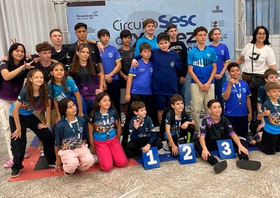 Maysa Vicente Reichert recebeu o pr&ecirc;mio pelo terceiro lugar no circuito paranaense de 2025, na categoria Sub-18