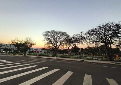 Simepar indica tempo est&aacute;vel, sem previs&atilde;o de chuva para hoje, e queda nas temperaturas a partir do anoitecer