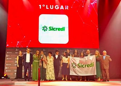 Institui&ccedil;&atilde;o financeira cooperativa conquista novamente o 1&ordm; lugar no ranking GPTW Brasil 2026, na categoria Gigantes