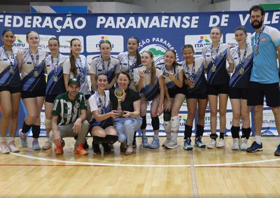 Equipe venceu Cascavel de virada e conquistou o t&iacute;tulo no Gin&aacute;sio O Bragadinho; atletas tamb&eacute;m se destacaram nas premia&ccedil;&otilde;es individuais