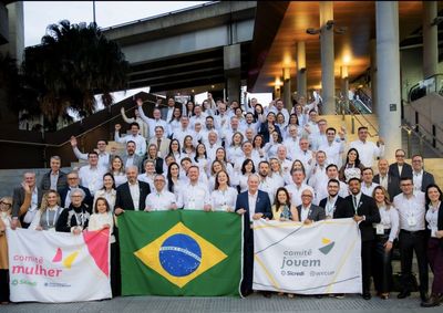 Sicredi amplia protagonismo global com delega&ccedil;&atilde;o de mais de 100 lideran&ccedil;as na Confer&ecirc;ncia Mundial das Cooperativas de Cr&eacute;dito 2026 