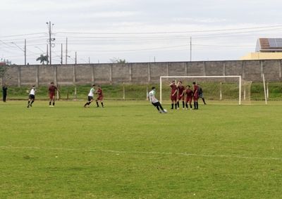 Entre 3 e 5 de agosto, o Est&aacute;dio Municipal Edvar S&aacute;vio recebe a fase municipal dos Jogos Escolares do Paran&aacute; (JEPS) Bom de Bola 2026.