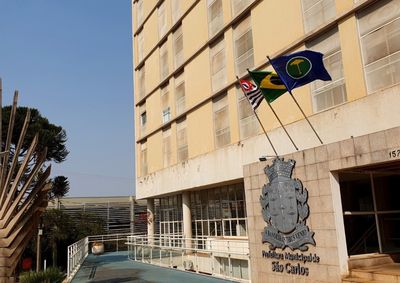 Prefeitura define esquema de plant&atilde;o para servi&ccedil;os essenciais e hor&aacute;rios especiais para &oacute;rg&atilde;os p&uacute;blicos e com&eacute;rcio devido ao feriado e ponto facultativo