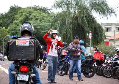 Movimento nacional reivindica melhores ganhos, fim do agendamento de turnos e tarifas justas; categoria tamb&eacute;m orienta motoristas a ficarem offline