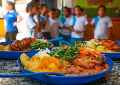 A&ccedil;&atilde;o especial ser&aacute; realizada de 13 a 17 de julho, das 11h &agrave;s 12h30, em duas escolas da cidade para assegurar a nutri&ccedil;&atilde;o das crian&ccedil;as no recesso