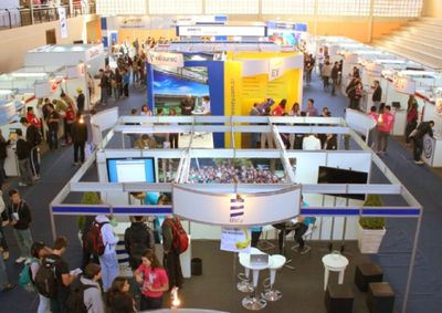 Tradicional evento organizado por empresas juniores da USP e UFSCar aproxima estudantes de oportunidades de est&aacute;gio e carreira com 43 empresas