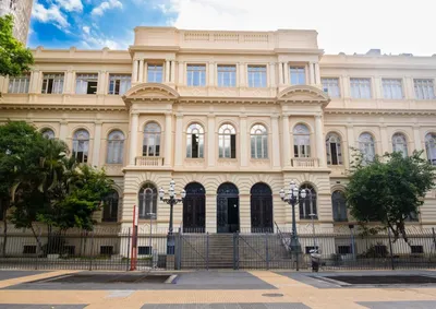 Publicada nesta sexta-feira (28), autoriza&ccedil;&atilde;o contempla vagas para jornadas de 25 e 40 horas semanais no Ensino Fundamental e M&eacute;dio da rede estadual.