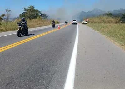 Estiagem aumenta o risco de inc&ecirc;ndios pr&oacute;ximos &agrave;s pistas; cuidados simples ajudam a reduzir acidentes e preservar a seguran&ccedil;a dos usu&aacute;rios