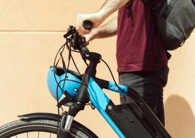 Estudo de doutorado aponta que e-bikes ampliam acesso a empregos, reduzem esfor&ccedil;o f&iacute;sico e potencializam a integra&ccedil;&atilde;o com o transporte p&uacute;blico