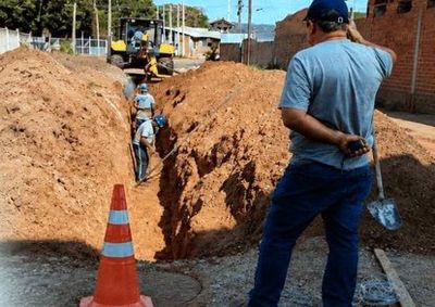 Investimento de R$ 1,3 milh&atilde;o prev&ecirc; implanta&ccedil;&atilde;o de 4,5 mil metros de rede coletora, beneficiando 300 resid&ecirc;ncias e mais de 900 pessoas