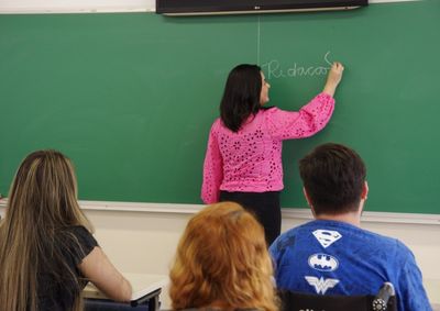 &Iacute;ndices avan&ccedil;am em todas as etapas com participa&ccedil;&atilde;o recorde de alunos; unidades estaduais e municipais de S&atilde;o Carlos tamb&eacute;m apresentam melhoras