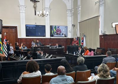 A 29&ordf; Sess&atilde;o Ordin&aacute;ria desta ter&ccedil;a-feira (8), &agrave;s 15h, traz pauta focada em projetos do Executivo e expectativa de discursos acirrados 