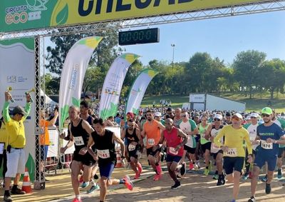 Evento gratuito conta com corridas de 5 km e 10 km, c&atilde;ominhada, servi&ccedil;os de sa&uacute;de e lazer na Rua Maestro Francisco Todescan