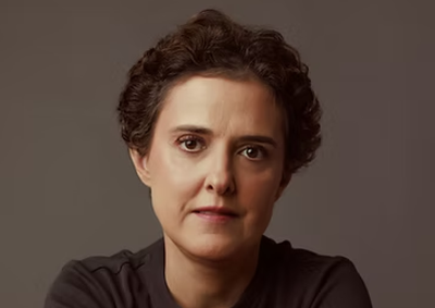 Paula F&aacute;brio conversa sobre o romance "Casa de fam&iacute;lia" no dia 23 e ministra aula sobre estudos liter&aacute;rios no dia 24, com sorteio de livros