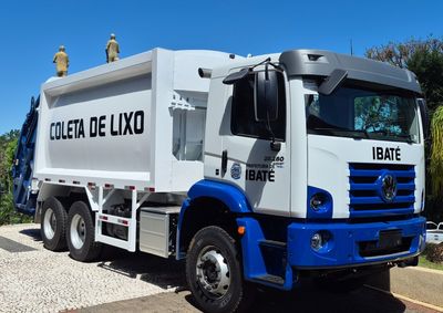 Servi&ccedil;o municipal ganha refor&ccedil;o de dois novos caminh&otilde;es; atendimento ocorrer&aacute; todos os dias a partir das 7h, com exce&ccedil;&atilde;o de &aacute;reas espec&iacute;ficas