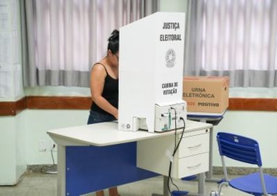 Saiba quem &eacute; obrigado a votar, como justificar a aus&ecirc;ncia e quais s&atilde;o as consequ&ecirc;ncias para quem n&atilde;o regularizar a situa&ccedil;&atilde;o eleitoral
 