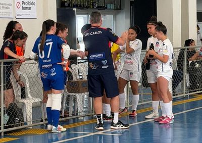 Atletas s&atilde;o-carlenses brilham com 4 medalhas em Votuporanga e somam triunfos no biribol, basquete, handebol e t&ecirc;nis em ritmo de classifica&ccedil;&atilde;o