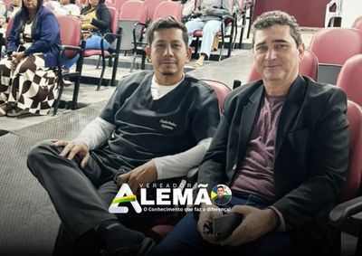 Evento reuniu profissionais da sa&uacute;de no Teatro Municipal com palestras, troca de experi&ecirc;ncias e valoriza&ccedil;&atilde;o da enfermagem.

