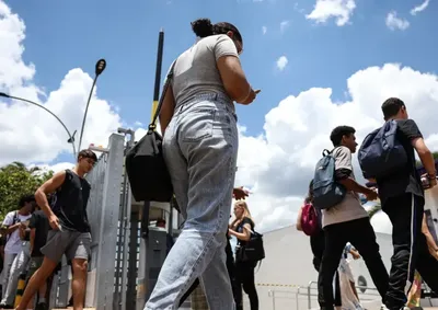 Estudantes ganham mais uma semana para se inscrever no Enem 2026