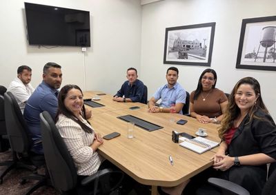 Encontro discutiu capacita&ccedil;&otilde;es, projetos e parcerias para fortalecer a qualifica&ccedil;&atilde;o de agentes p&uacute;blicos de S&atilde;o Miguel do Guapor&eacute;.

