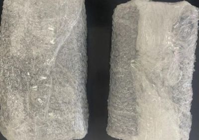 Investiga&ccedil;&atilde;o come&ccedil;ou ap&oacute;s a Receita Federal apreender cerca de 4 kg de drogas durante fiscaliza&ccedil;&atilde;o no Centro de Distribui&ccedil;&atilde;o dos Correios