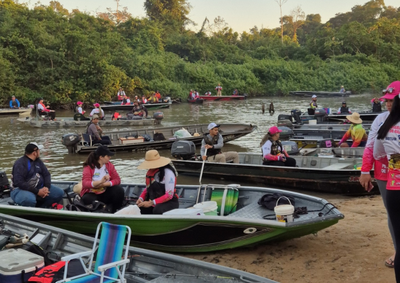 Organiza&ccedil;&atilde;o realiza os &uacute;ltimos ajustes na Toca da Raposa para receber as 200 embarca&ccedil;&otilde;es e o p&uacute;blico que vai prestigiar a disputa pelos 22 pr&ecirc;mios.