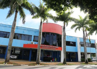 Proposta garante acomoda&ccedil;&atilde;o exclusiva para mulheres que sofreram perda fetal; vereadores tamb&eacute;m aprovaram apoio a cursinhos populares