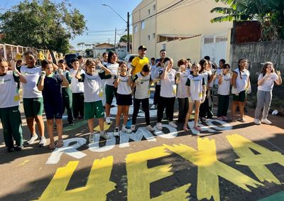 A&ccedil;&atilde;o conjunta entre as secretarias de Educa&ccedil;&atilde;o e Cultura leva cores, criatividade e integra&ccedil;&atilde;o comunit&aacute;ria ao entorno de unidades escolares