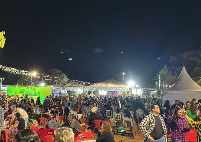 Evento beneficente acontece na Pra&ccedil;a do Macarenko com m&uacute;sica, comidas t&iacute;picas, parque de divers&otilde;es e atra&ccedil;&otilde;es para toda a fam&iacute;lia