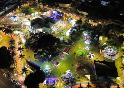 Evento promovido pela Prefeitura movimentou a Pra&ccedil;a do Macarenko, beneficiou entidades assistenciais, impulsionou a economia local e proporcionou lazer 