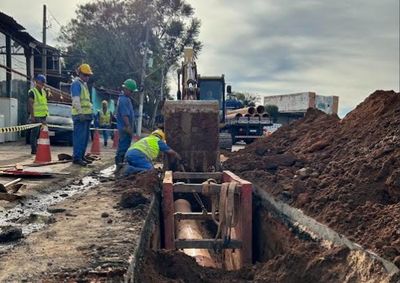 Interven&ccedil;&otilde;es da BRK ampliam a infraestrutura de esgotamento sanit&aacute;rio em 54 bairros e seguem em diversas frentes de trabalho nesta semana