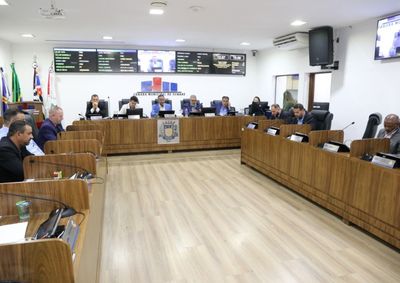 Comiss&atilde;o com at&eacute; 150 dias para apurar poss&iacute;vel irregularidade em licita&ccedil;&atilde;o, contrata&ccedil;&atilde;o emergencial, execu&ccedil;&atilde;o do servi&ccedil;o e qualidade da alimenta&ccedil;&atilde;o escolar