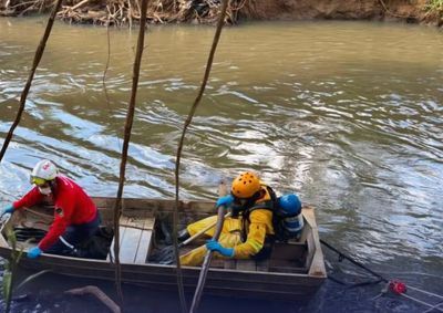  V&iacute;tima estava parcialmente submersa &agrave;s margens da Rua Macei&oacute;, em Nova Odessa; identidade ainda &eacute; desconhecida e caso ser&aacute; investigad