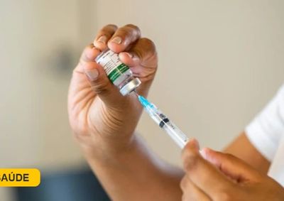 Imunizante &eacute; atualizado anualmente para proteger contra as variantes do v&iacute;rus influenza e ajuda a prevenir casos graves, interna&ccedil;&otilde;es e mortes