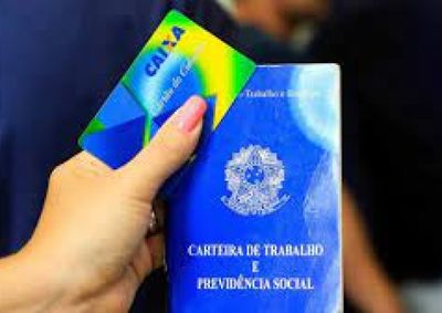Oportunidades contemplam candidatos com ensino fundamental, m&eacute;dio e superior. H&aacute; vagas com e sem exig&ecirc;ncia de experi&ecirc;ncia e sal&aacute;rios de at&eacute; R$ 4,9 mil.