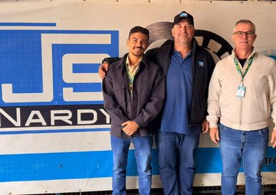 Visita institucional &agrave; JS Nardy Motores aproxima o munic&iacute;pio do setor industrial e resulta em nova parceria para divulga&ccedil;&atilde;o de vagas e sele&ccedil;&atilde;o de profissio