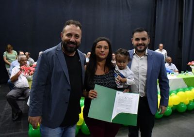 Cerim&ocirc;nia ser&aacute; realizada na quinta-feira (30), &agrave;s 19h, e tamb&eacute;m incluir&aacute; a entrega de termos de quita&ccedil;&atilde;o para moradores de tr&ecirc;s bairros