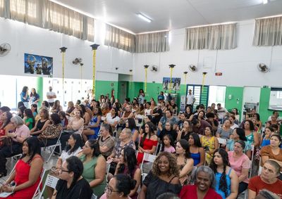 Iniciativa da Prefeitura ofereceu 39 turmas de cursos profissionalizantes e entregou 269 certifica&ccedil;&otilde;es em diversas &aacute;reas de atua&ccedil;&atilde;o