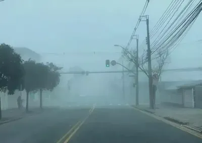Frio nas primeiras horas do dia d&aacute; lugar ao calor durante a tarde; fim de semana come&ccedil;a com tempo firme e pode terminar com aumento da nebulosidade 