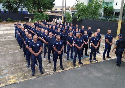 Solenidade acontece nesta sexta-feira (3), no Centro Esportivo; agentes conclu&iacute;ram curso de 640 horas da Academia da Guarda Civil Municipal