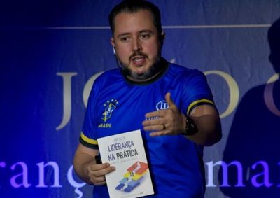 Evento na OAB Sumar&eacute; aborda medo, comportamento, ci&ecirc;ncia e lideran&ccedil;a, com ferramentas pr&aacute;ticas para enfrentar inseguran&ccedil;as